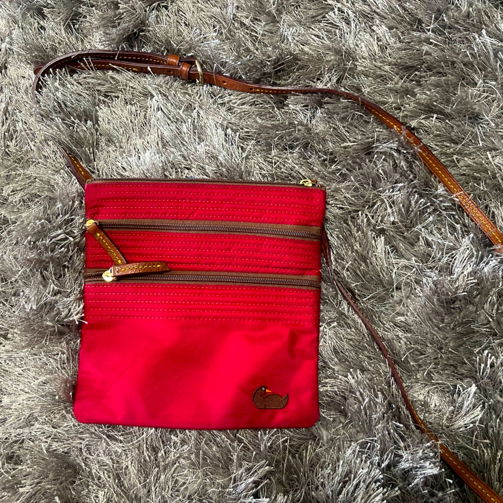 Dooney & Bourke crossbody bag